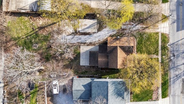 1729 Newberry Street, Cuyahoga Falls, OH 44221