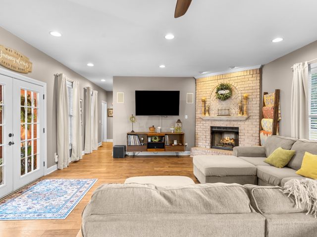 117 Pin Oak Dr, Woodbury, TN 37190