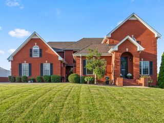 117 Pin Oak Dr, Woodbury, TN 37190