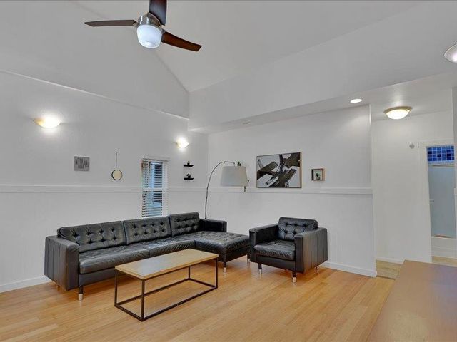 206 N Church St, Grass Valley, CA 95945