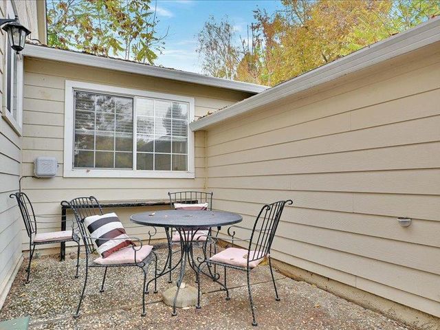 206 N Church St, Grass Valley, CA 95945