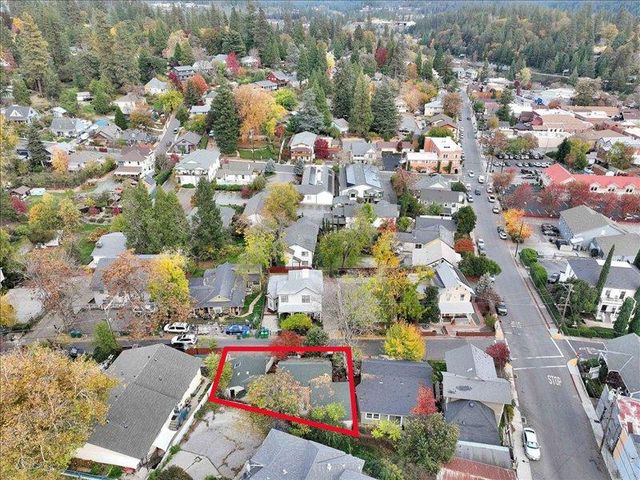 206 N Church St, Grass Valley, CA 95945