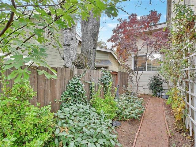 206 N Church St, Grass Valley, CA 95945