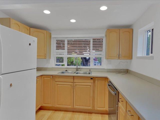 206 N Church St, Grass Valley, CA 95945