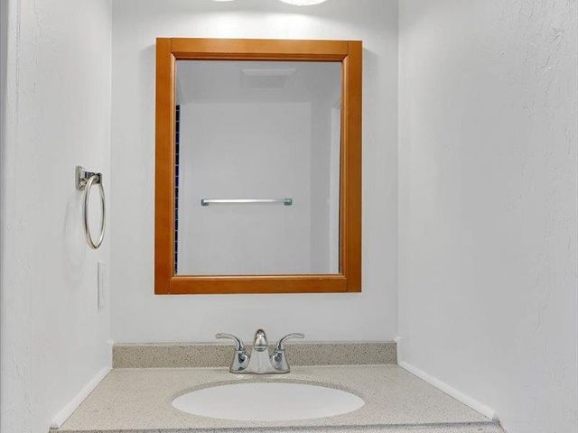 206 N Church St, Grass Valley, CA 95945