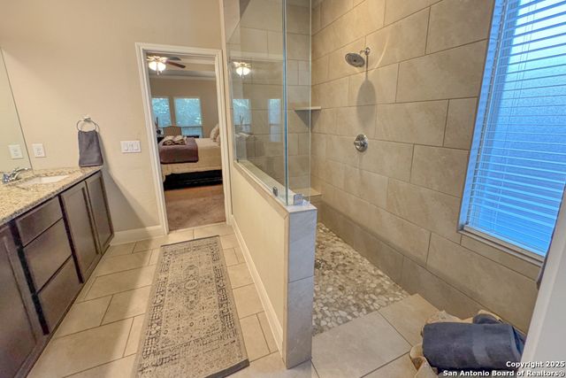 444 Whistlers Way, Spring Branch, TX 78070