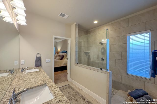 444 Whistlers Way, Spring Branch, TX 78070