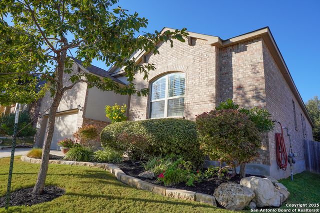 444 Whistlers Way, Spring Branch, TX 78070