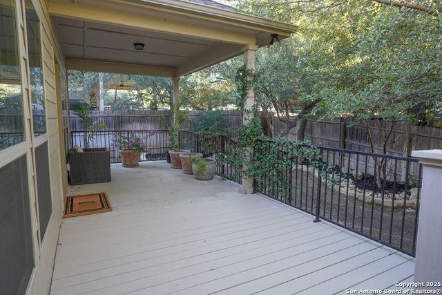 444 Whistlers Way, Spring Branch, TX 78070