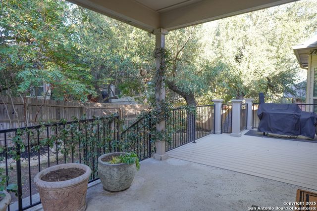 444 Whistlers Way, Spring Branch, TX 78070