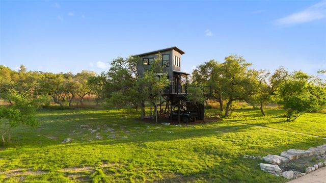 2660 Elder Hill RD, Driftwood, TX 78619