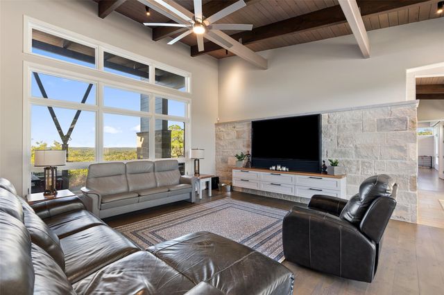 2660 Elder Hill RD, Driftwood, TX 78619