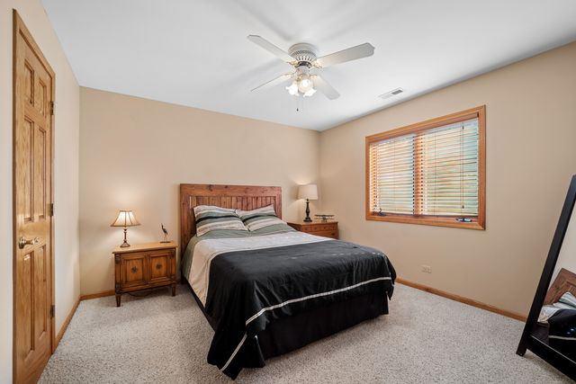 26165 N Greenbriar Court, Lake Barrington, IL 60084