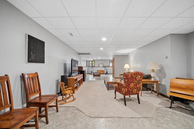26165 N Greenbriar Court, Lake Barrington, IL 60084