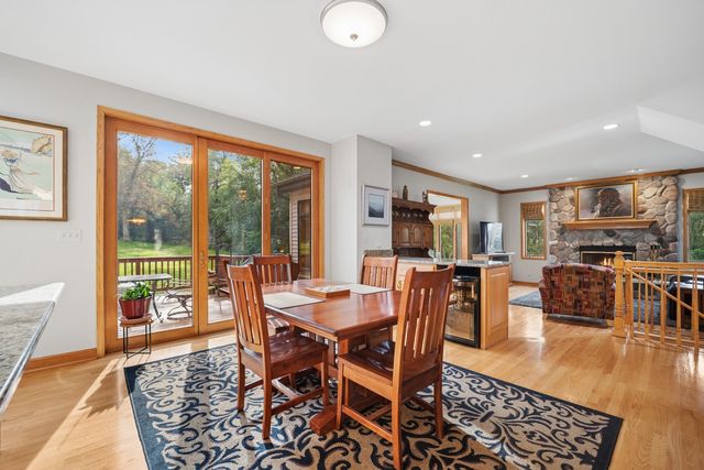 26165 N Greenbriar Court, Lake Barrington, IL 60084