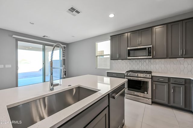 7144 W Coles Road, Laveen, AZ 85339