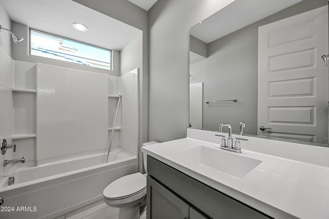 7144 W Coles Road, Laveen, AZ 85339