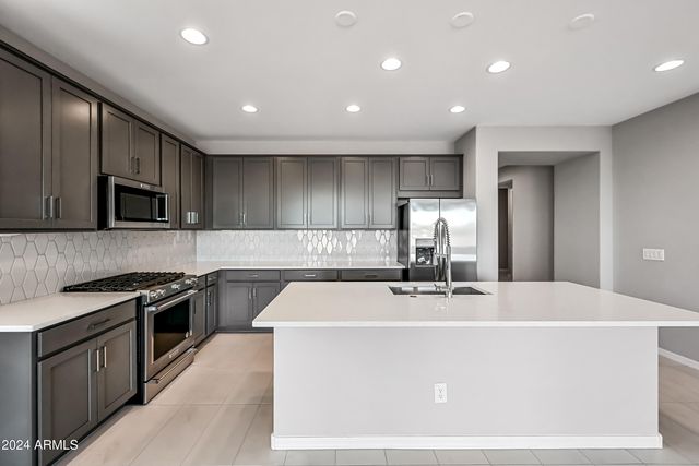 7144 W Coles Road, Laveen, AZ 85339