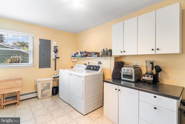 38 PINEHURST DR, Little Egg Harbor Twp, NJ 08087