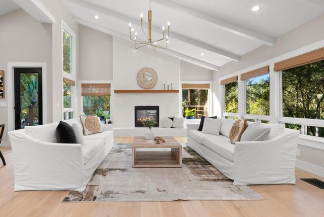 101 Endlich Drive, Santa Cruz, CA 95060