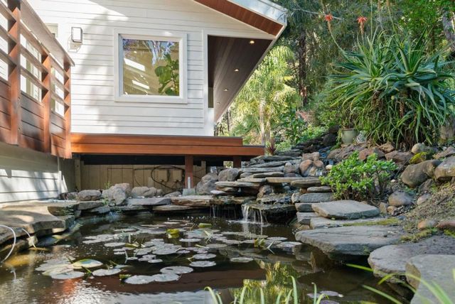 101 Endlich Drive, Santa Cruz, CA 95060