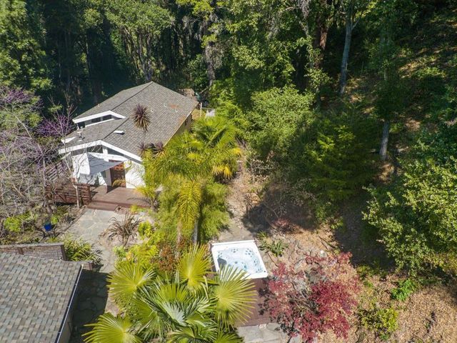 101 Endlich Drive, Santa Cruz, CA 95060