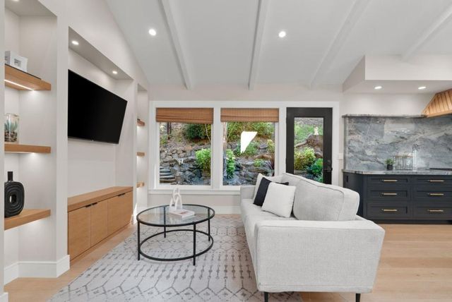 101 Endlich Drive, Santa Cruz, CA 95060