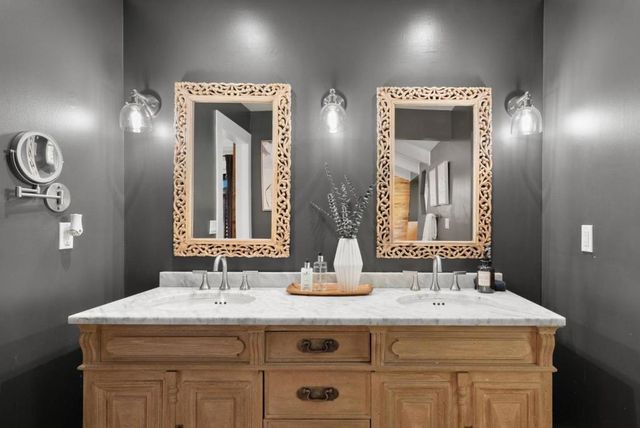 101 Endlich Drive, Santa Cruz, CA 95060