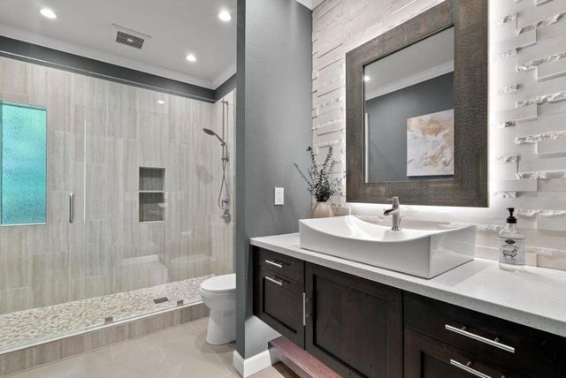 101 Endlich Drive, Santa Cruz, CA 95060