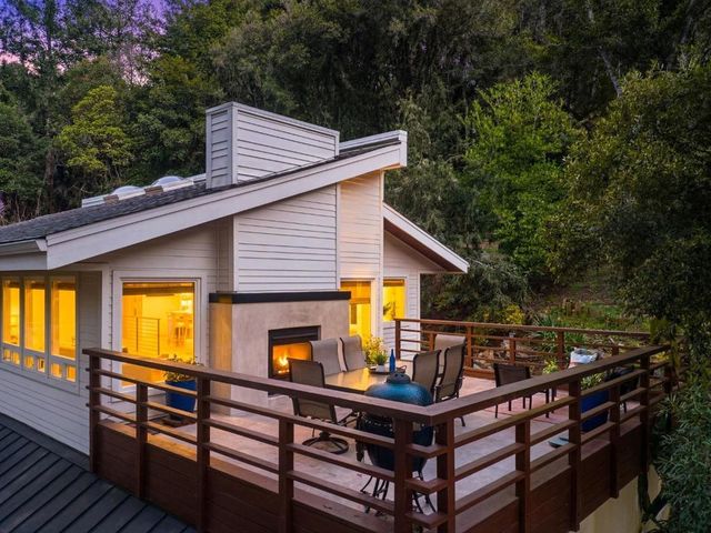 101 Endlich Drive, Santa Cruz, CA 95060