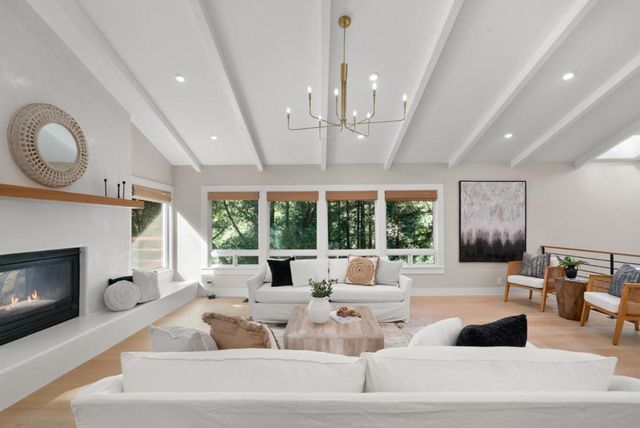 101 Endlich Drive, Santa Cruz, CA 95060