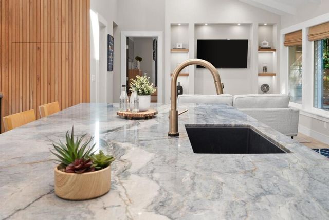 101 Endlich Drive, Santa Cruz, CA 95060