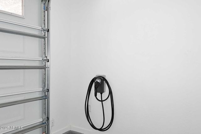 2460 W Rowel Road, Phoenix, AZ 85085