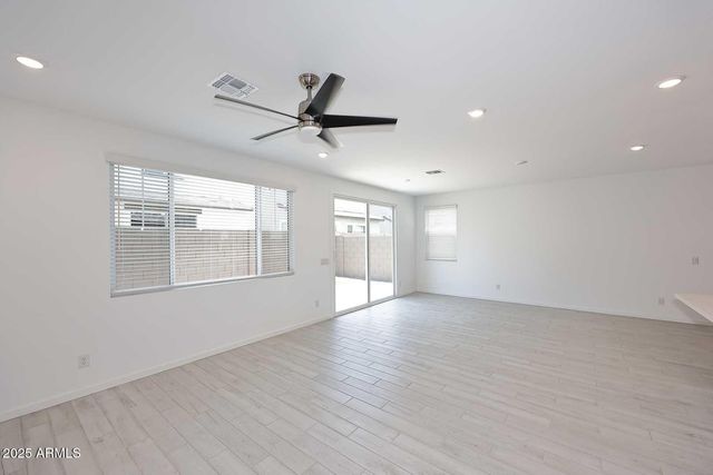 2460 W Rowel Road, Phoenix, AZ 85085