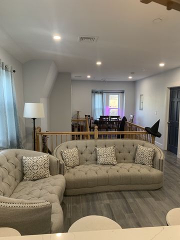 4045 Washington St 3, Boston, MA 02131