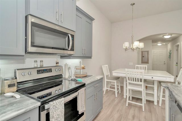 6395 BANYAN BOULEVARD 301, New Port Richey, FL 34652