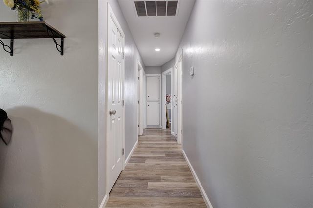 2605 Yorkshire Avenue, Oklahoma City, OK 73160