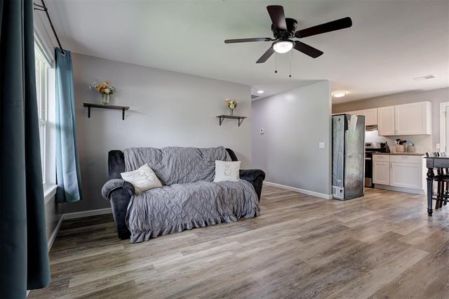 2605 Yorkshire Avenue, Oklahoma City, OK 73160