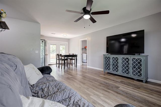 2605 Yorkshire Avenue, Oklahoma City, OK 73160