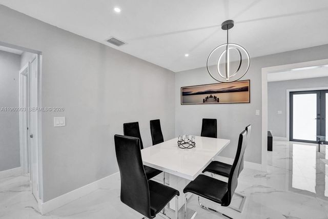 5636 SW 19th St, West Park, FL 33023