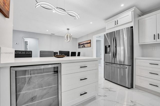 5636 SW 19th St, West Park, FL 33023