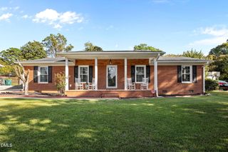 4950 Pinewood Drive, Hope Mills, NC 28348