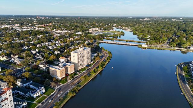 500 Deal Lake Drive 3B, Asbury Park, NJ 07712