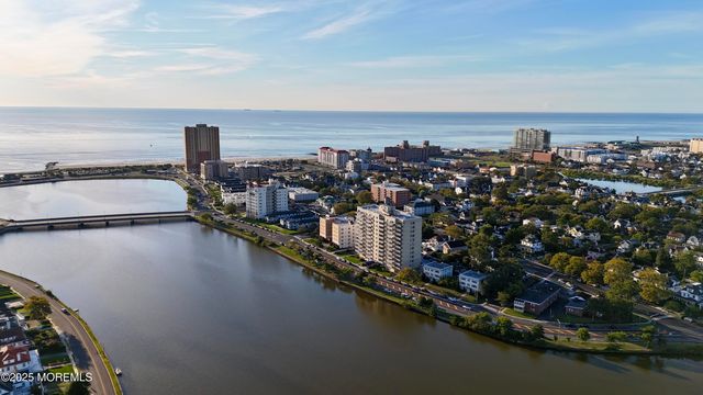 500 Deal Lake Drive 3B, Asbury Park, NJ 07712