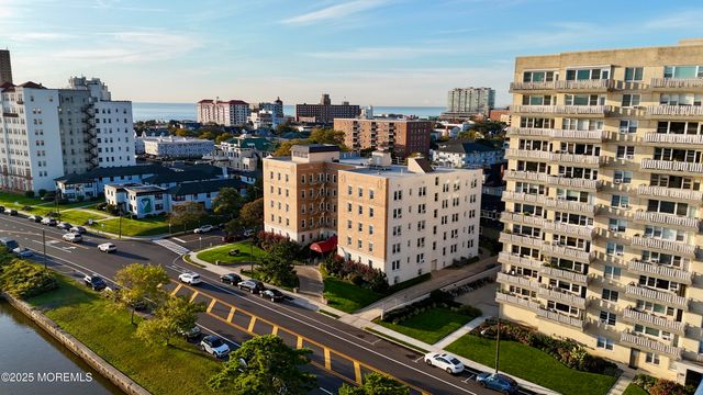 500 Deal Lake Drive 3B, Asbury Park, NJ 07712