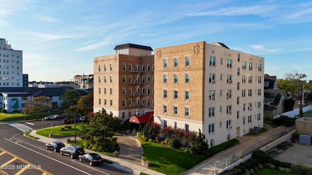 500 Deal Lake Drive 3B, Asbury Park, NJ 07712