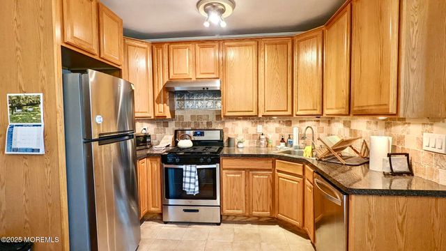 500 Deal Lake Drive 3B, Asbury Park, NJ 07712