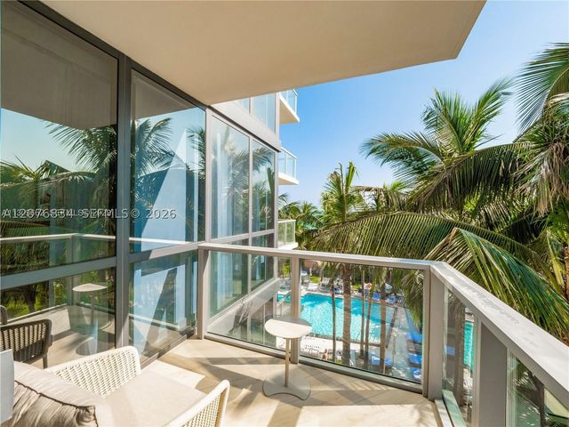 2201 Collins Ave 428, Miami Beach, FL 33139
