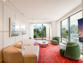 2201 Collins Ave 428, Miami Beach, FL 33139