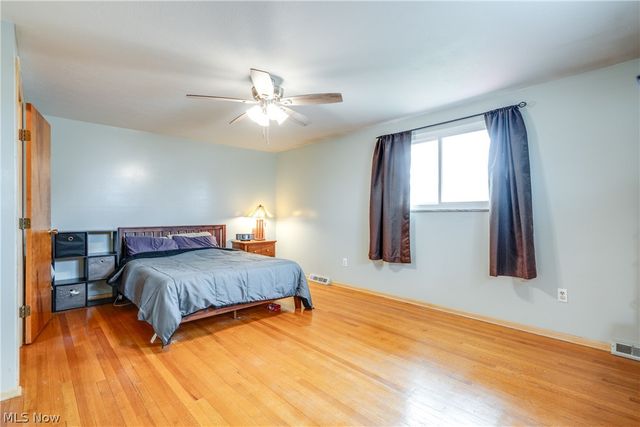 6826 Lynett Drive, Parma, OH 44129